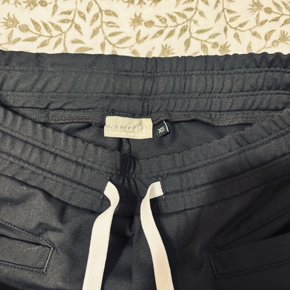 SCOPE Black Scrub Pants - Picture 2 of 5